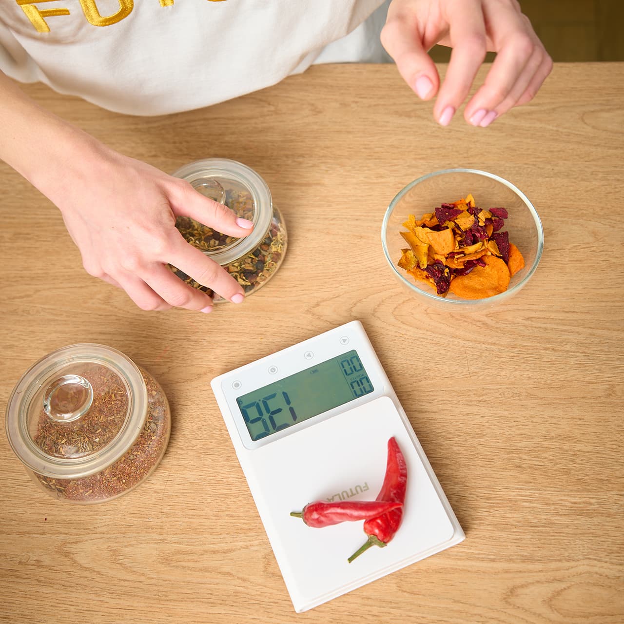 Futula Kitchen Scale 3 способны измерять вес до 5 килограммов с точностью до 1 грамма