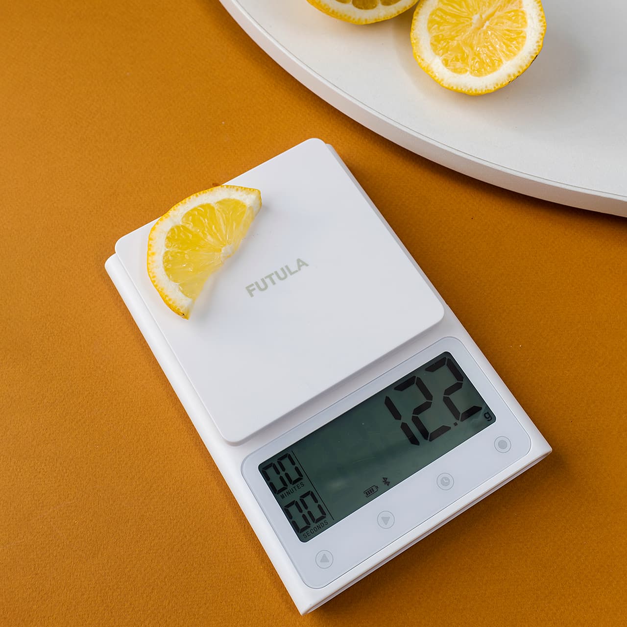 Купить кухонные весы Futula Kitchen Scale 3 белого цвета у официального дилера в России со склада в Москве